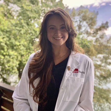 Photo of Dr. Emilee Peloquin '21 Photo of Dr. Emilee Peloquin '21