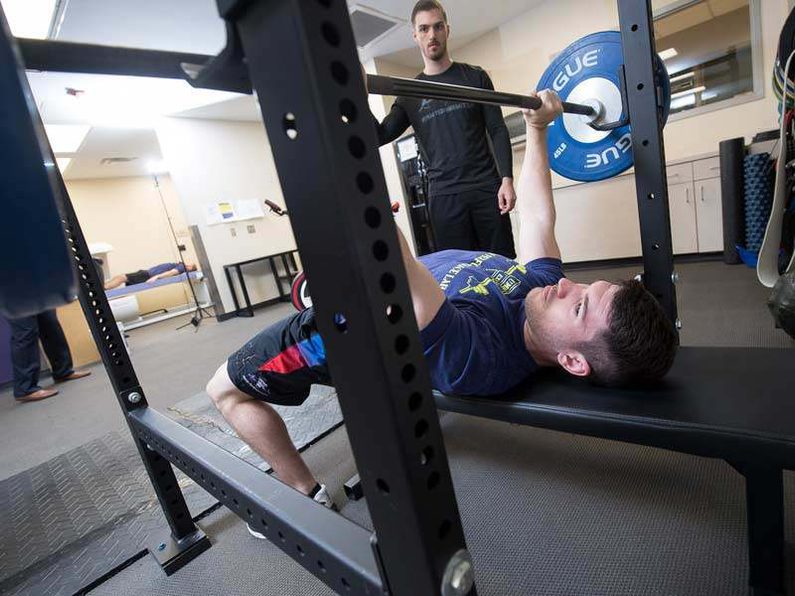 School of Exercise and Sport Science School of Exercise and Sport Science