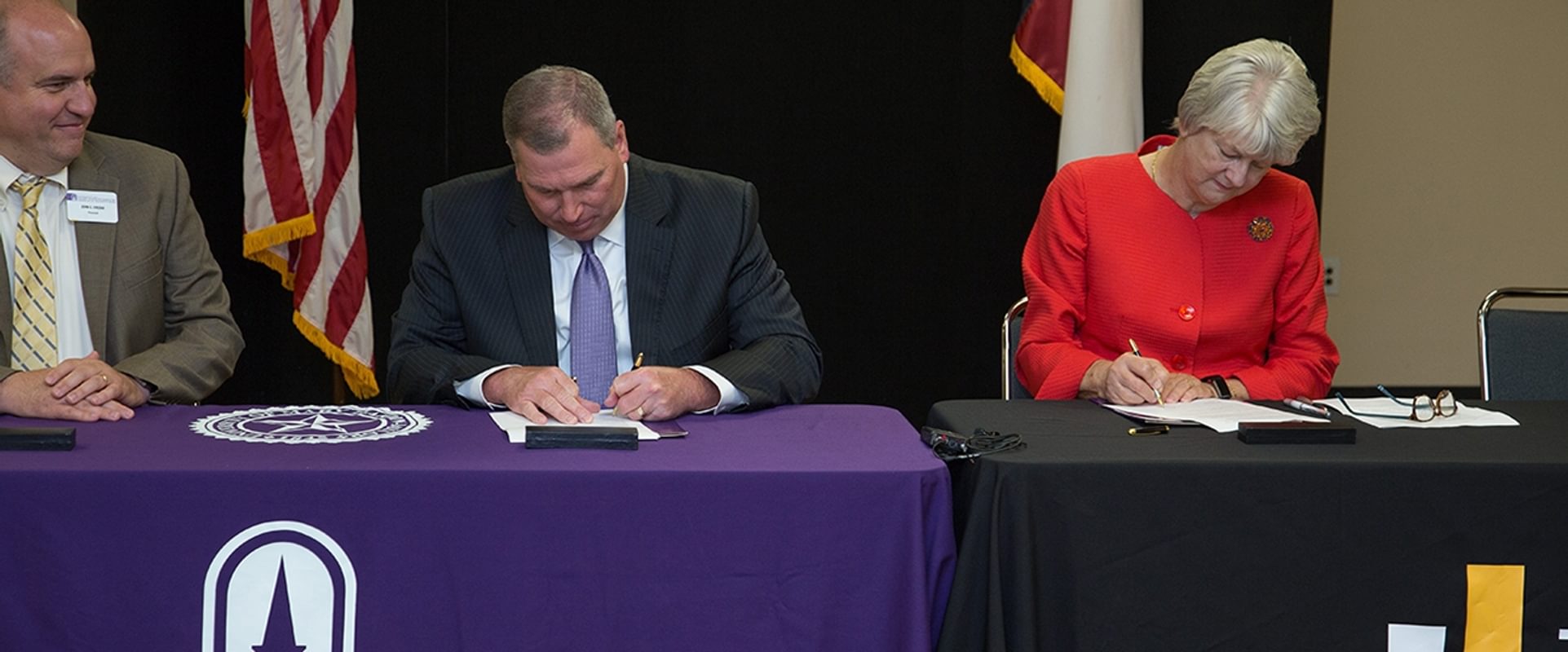 UMHB and Temple College Sign Articulation Agreement