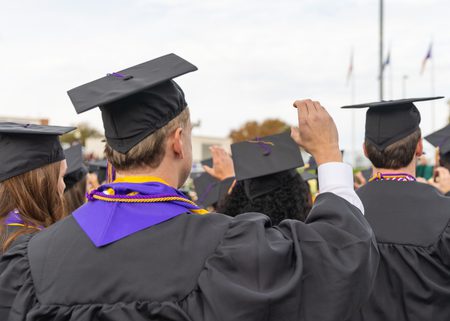 Image for 同城快约 to Hold Fall 2025 Commencement Ceremony in Crusader Stadium Friday
