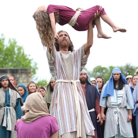 Image for UMHB Hosts 79th Easter Pageant