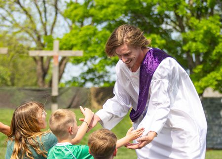 Image for UMHB to Host 87th Annual Easter Pageant Next Week