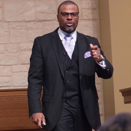 Image for BGCT President Michael Evans Leads Christian Studies Forum