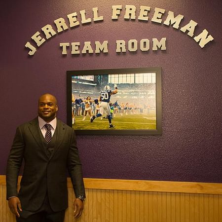 Image for Football Recognizes Jerrell Freeman