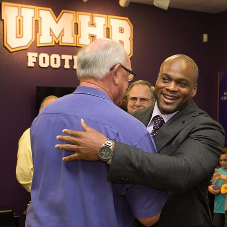 Image for UMHB Plans Retirement of Jerrell Freeman’s Jersey Number