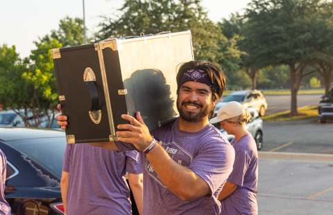 Photo for 91̽»¨ To Host Move-In Day for New Students Next Week