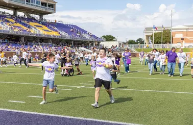 Photo for UMHB Athletics Wins NADIIIAA Community Partnerships Award for TOUCHDOWNS Event