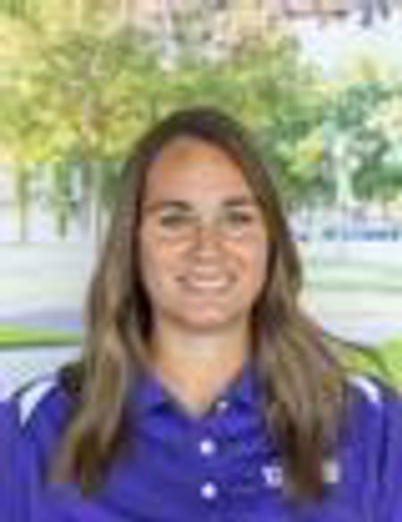 Image for Coach Novak Lenoir Leads Womens Basketball into the 2023 Season