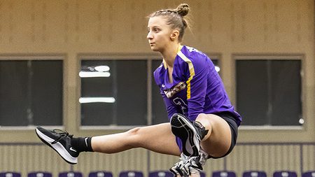 Image for Acrobatics and Tumbling member Angel Pace Refuses to Let Hearing Impairment Bring Her Down