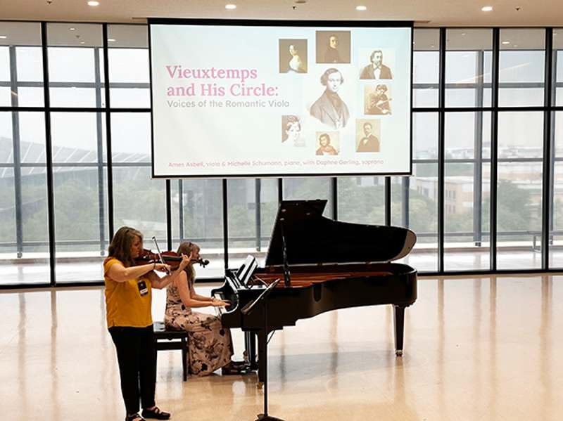 UMHB Professor and Pianist Michelle Schumann UMHB Professor and Pianist Michelle Schumann