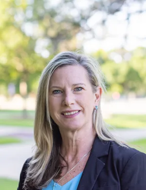 Jennifer Raumer leadership - Leadership